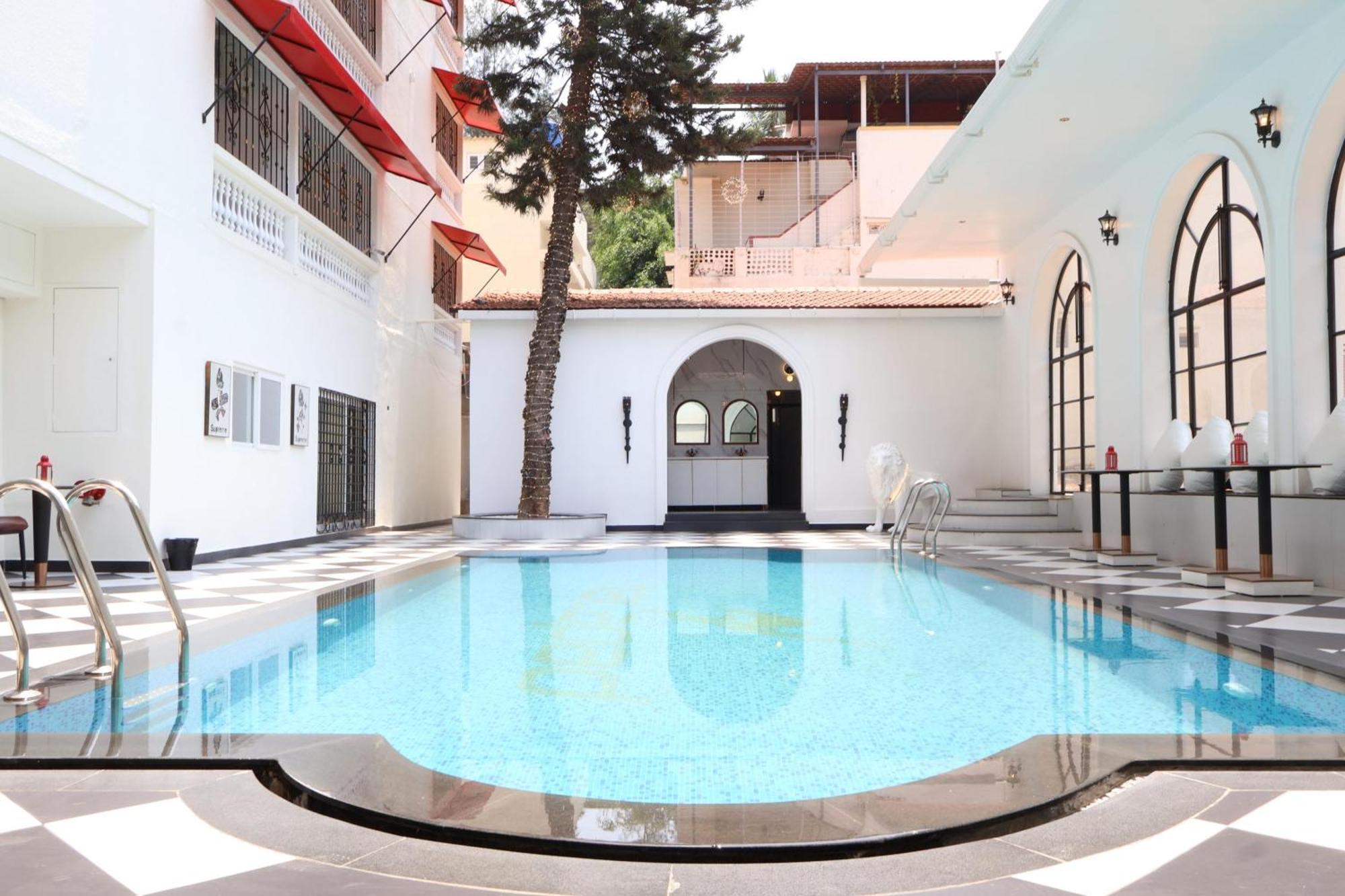 นลปัท โฮเทล บังกาลอร์ อินเตอร์เนชั่นแนล - บริหารงานโดยโอลีฟ Hotel ภายนอก รูปภาพ